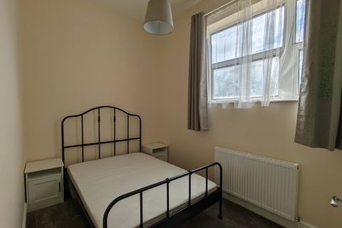 undefined, Old Warwick Rd, Solihull, B92