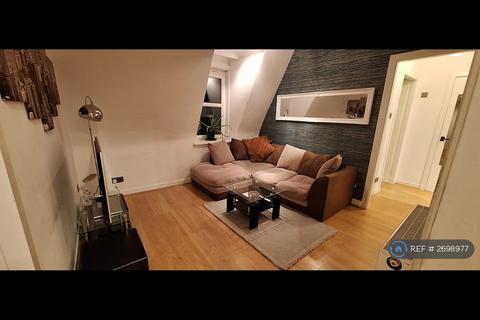 2 bedroom flat to rent, Hutcheon Street, Aberdeen, AB25