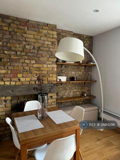 1 bedroom flat to rent, Old Castle Street, London, E1