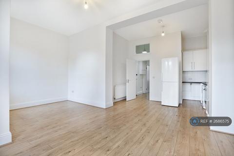 1 bedroom flat to rent, Gordon Road, London, W5