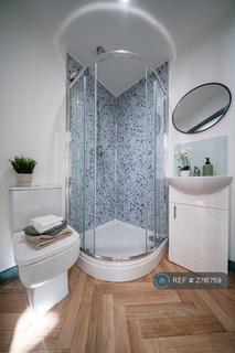 1 bedroom in a house share to rent, Canterbury Street, Ashton-Under-Lyne, OL6
