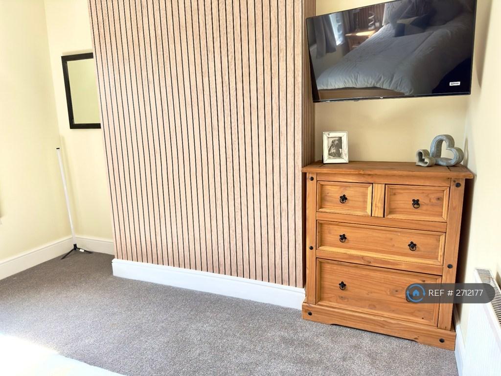 Room 4