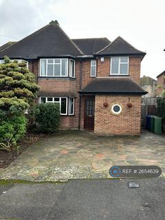 4 bedroom semi-detached house to rent, Keswick Road, West Wickham, BR4