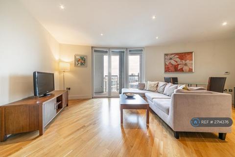 1 bedroom flat to rent, Trinity Tower, London, E14