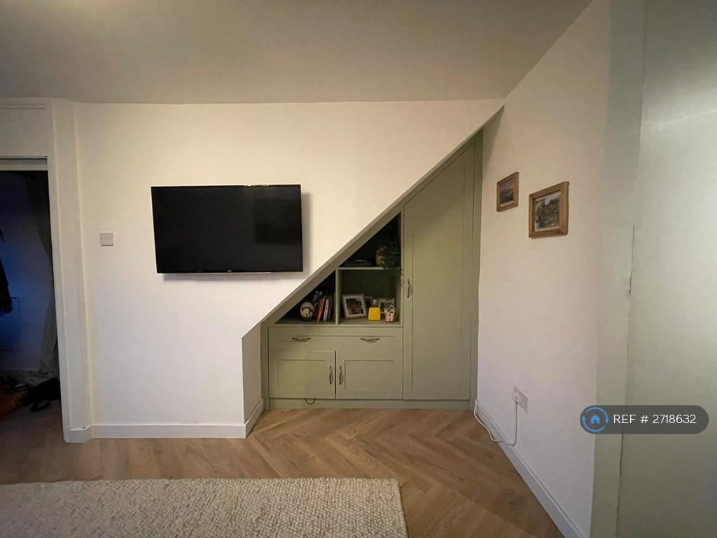 Front Room (2)