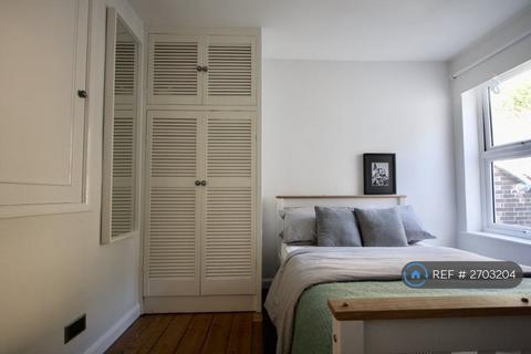 undefined, Brighton Road, Godalming, GU7