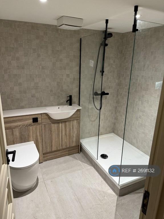 Ensuite 1