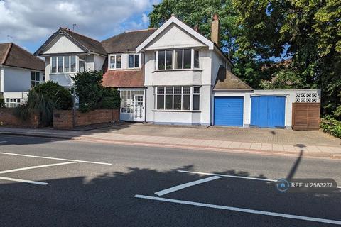 undefined, Mortlake Road, Kew Gardens, Richmond, TW9