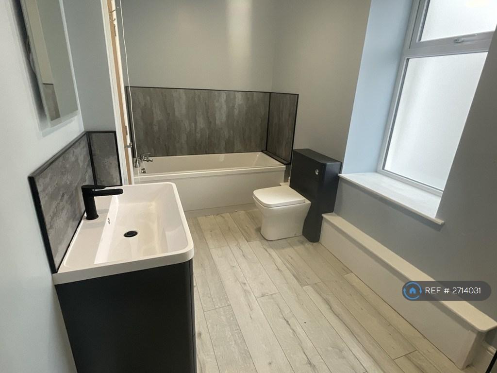 Main Bathroom