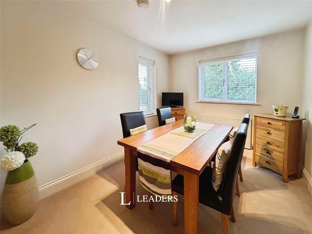 Dining / Bedroom