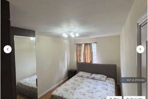 undefined, Lake Close, Dagenham, RM8