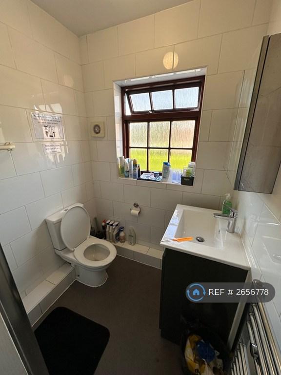 Bathroom First Floor