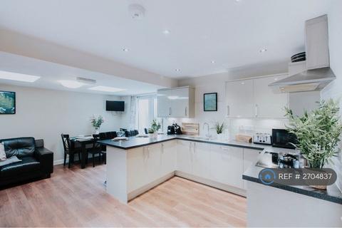 undefined, Finsbury Road, Luton, LU4