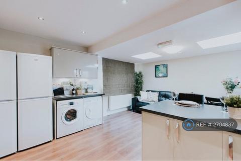 undefined, Finsbury Road, Luton, LU4