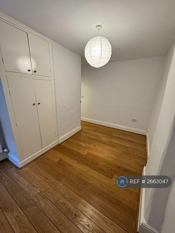Rear Bedroom
