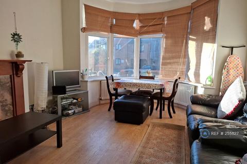 1 bedroom in a house share to rent, Bessborough Road, Harrow, HA1