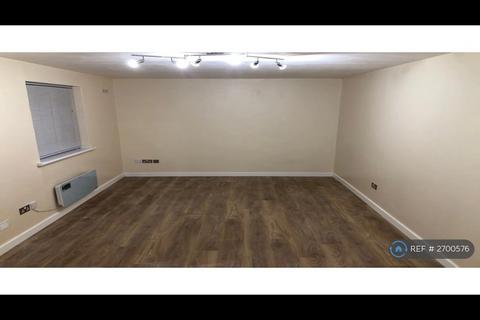 2 bedroom flat to rent - Greenacre Gardens, London, E17