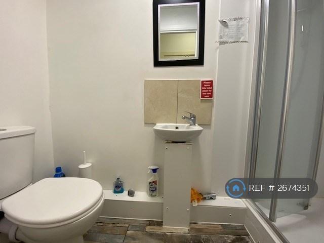 Shower Room 1