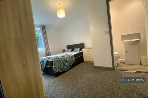 undefined, Crowthorn Road, Ashton Under Lyn, OL7