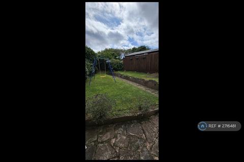 3 bedroom semi-detached house to rent, Westerby Close, Leicester, LE18