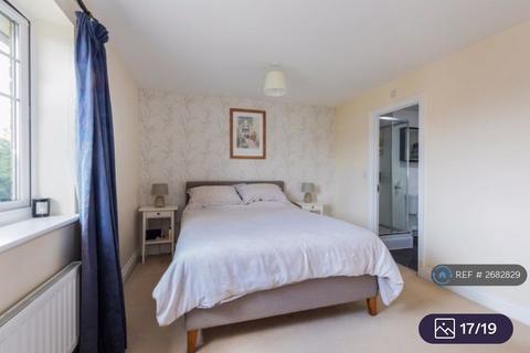 undefined, Kingsquarter, Maidenhead, SL6