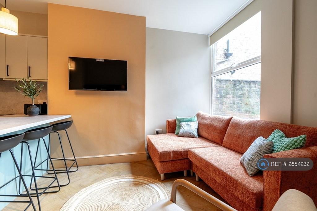Lounge Room