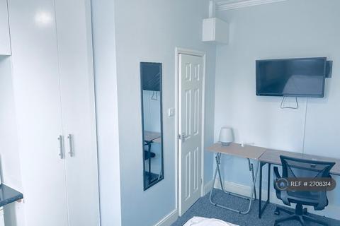 undefined, Vastern Road, Reading, RG1