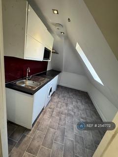 1 bedroom flat to rent, Finchley Road, London, NW3