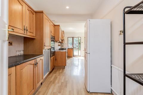 undefined, Martin Way, Morden SM4