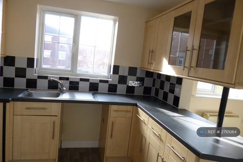 2 bedroom flat to rent, Winston Drive, Skegness, PE25