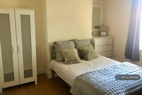 undefined, Pomona Street, Sheffield, S11