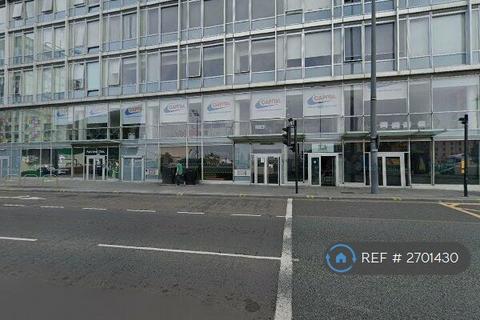 undefined, Strand Street, Liverpool, L1