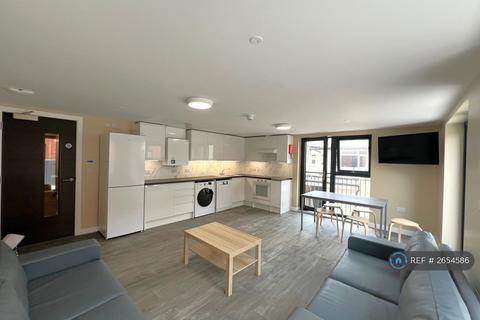 5 bedroom flat to rent, Stokes Croft, Bristol, BS2