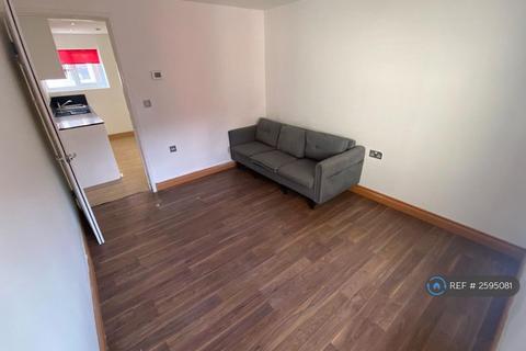 2 bedroom flat to rent, Endsleigh Road, Bedford, MK42