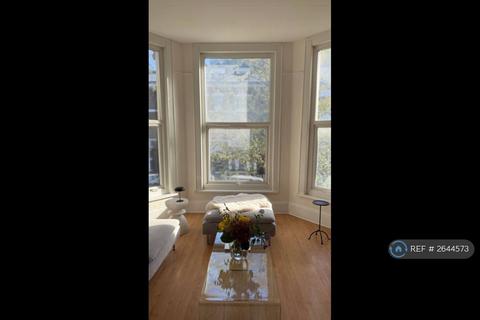 1 bedroom flat to rent, Holland Road, London, W14