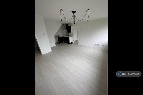 undefined, Greenlawns, Tipton, DY4