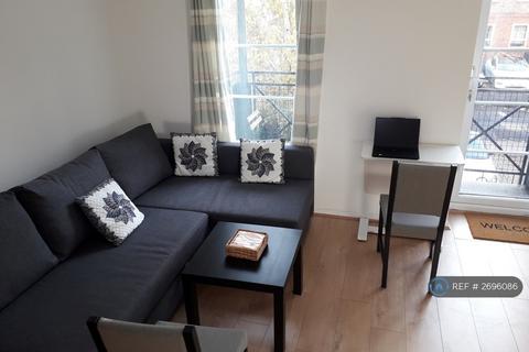 1 bedroom flat to rent, Memorial Avenue, London, E15