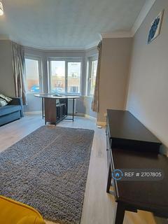 2 bedroom flat to rent, Duff Road, Edinburgh, EH11