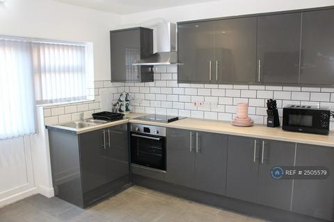 undefined, Rodney Close, Birmingham, B16