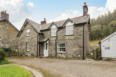 undefined, Llangadfan, Welshpool