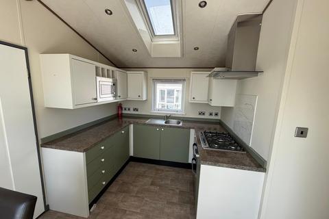 2 bedroom holiday lodge for sale, Church Laneham DN22