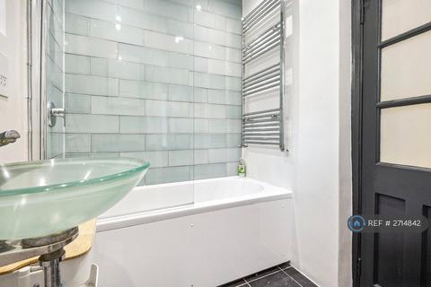 undefined, Ladbroke Grove, London, W10
