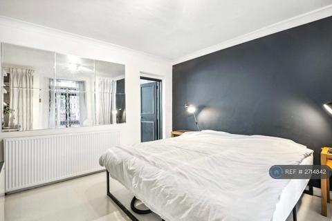 undefined, Ladbroke Grove, London, W10