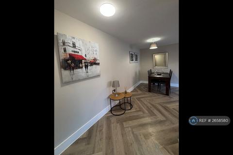undefined, Sir Robert Peel Court, Shirley, Solihull, B90