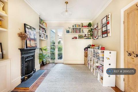 undefined, Gloucester Road, London, N17