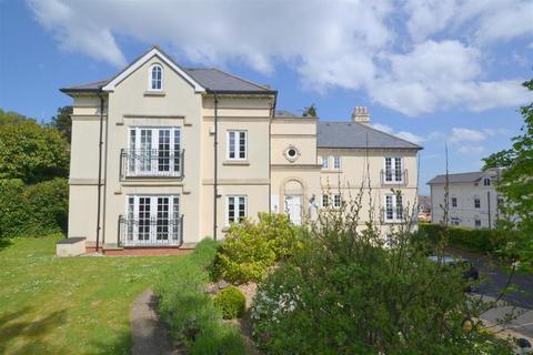 undefined, Como Road, Malvern