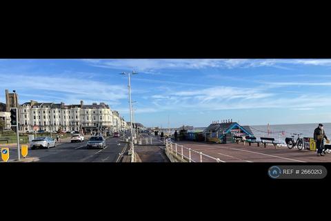 1 bedroom flat to rent, Kenilworth Road, St. Leonards-On-Sea, TN38