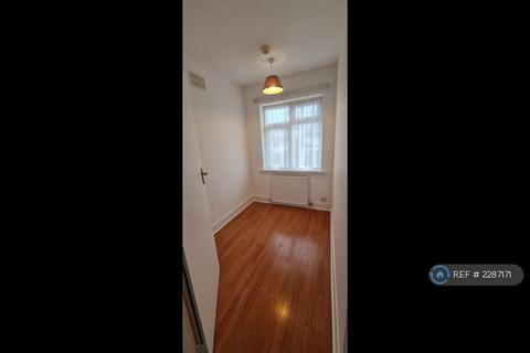 undefined, Albany Road, Enfield, EN3