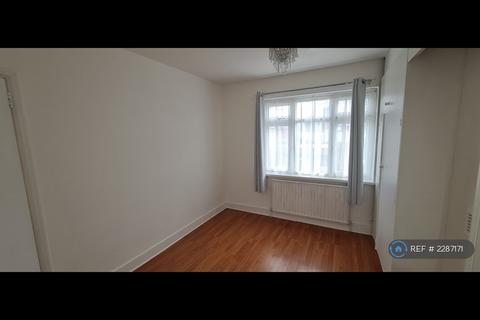 undefined, Albany Road, Enfield, EN3
