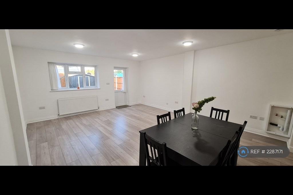 Dining/Sitting Room